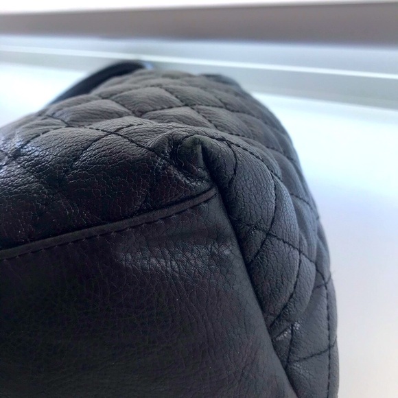 DKNY Tote Handbag - Picture 5 of 5